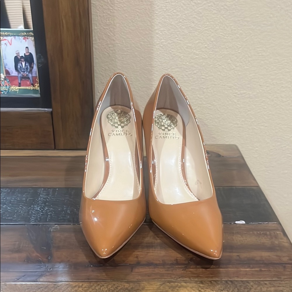 Vince Camuto Tan Heeled Shoes for Elegant Occasions